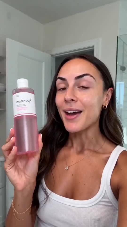 AI Beauty Video 01KTEER5KK thumbnail