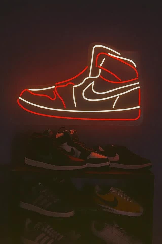 AI Sneaker Fashion Video thumbnail
